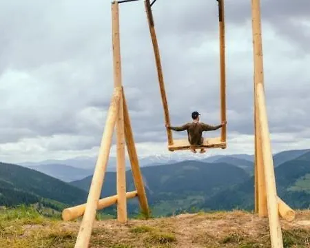 A Frame House Kryvorivnia Σαλέ