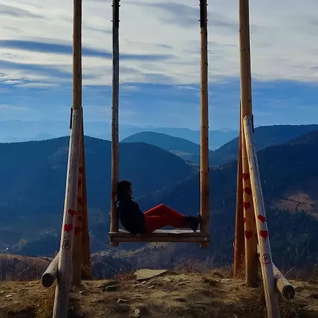 A Frame House Kryvorivnia *